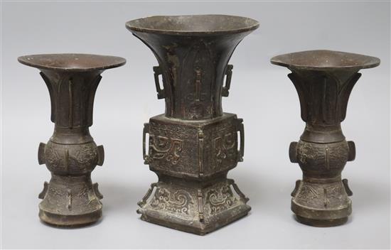 Three Chinese archaic style bronze vases tallest 18cm